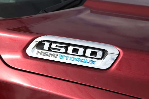 2024 RAM 1500 Laramie Sport RamBox DT 4X4 SWB