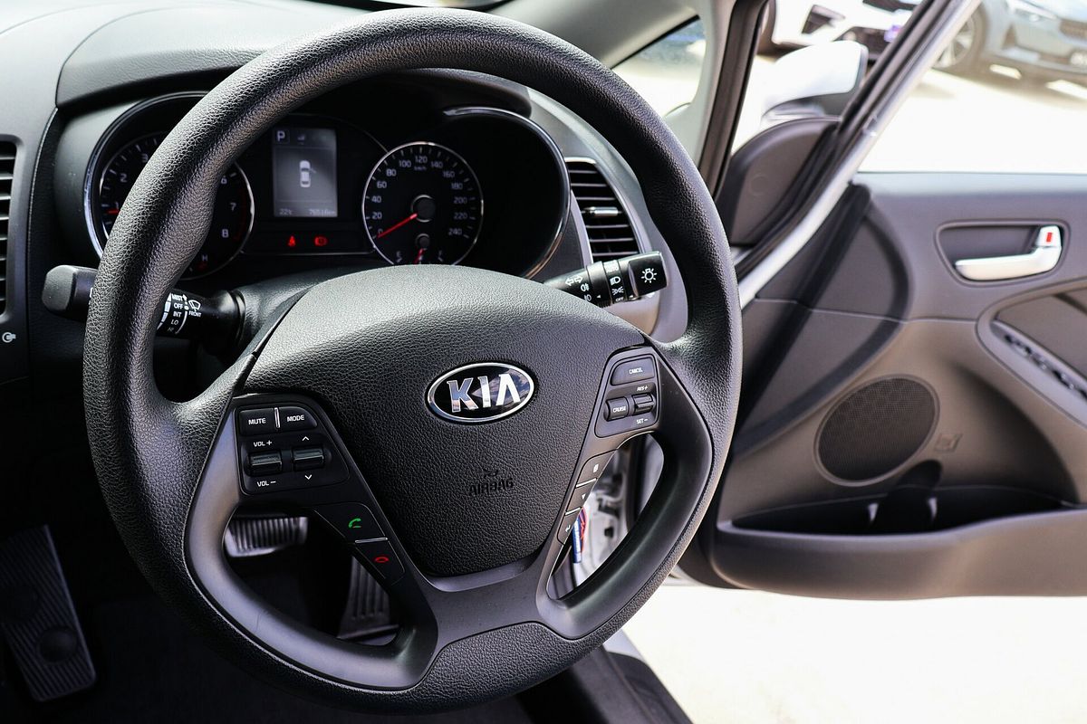 2018 Kia Cerato S YD