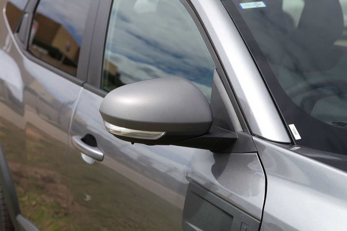 2025 Renault Duster Techno X1311