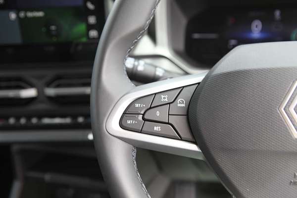 2025 Renault Duster Techno X1311