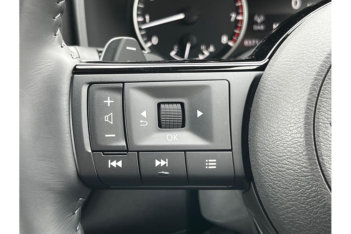 2025 Nissan X-TRAIL ST-L T33