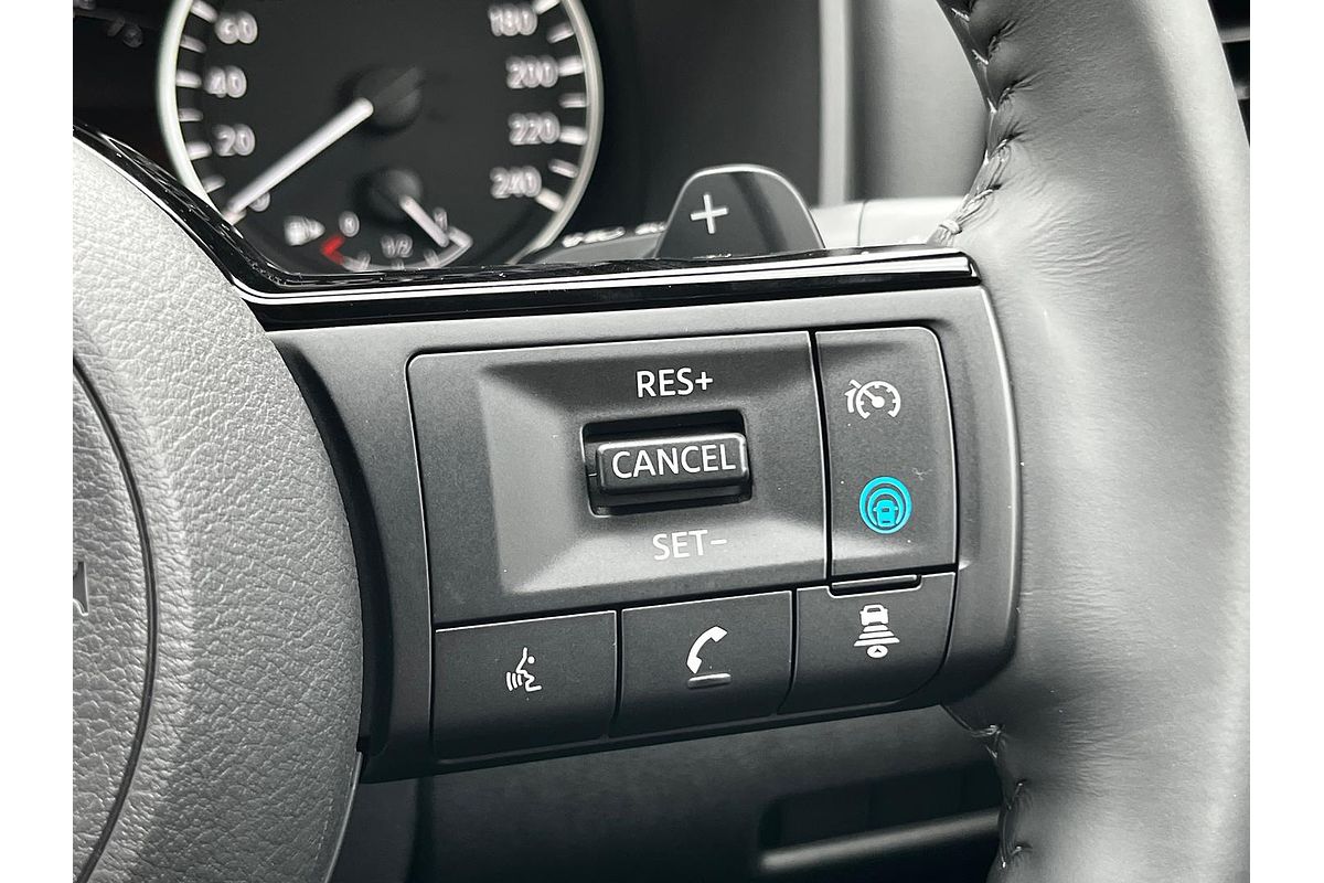 2025 Nissan X-TRAIL ST-L T33