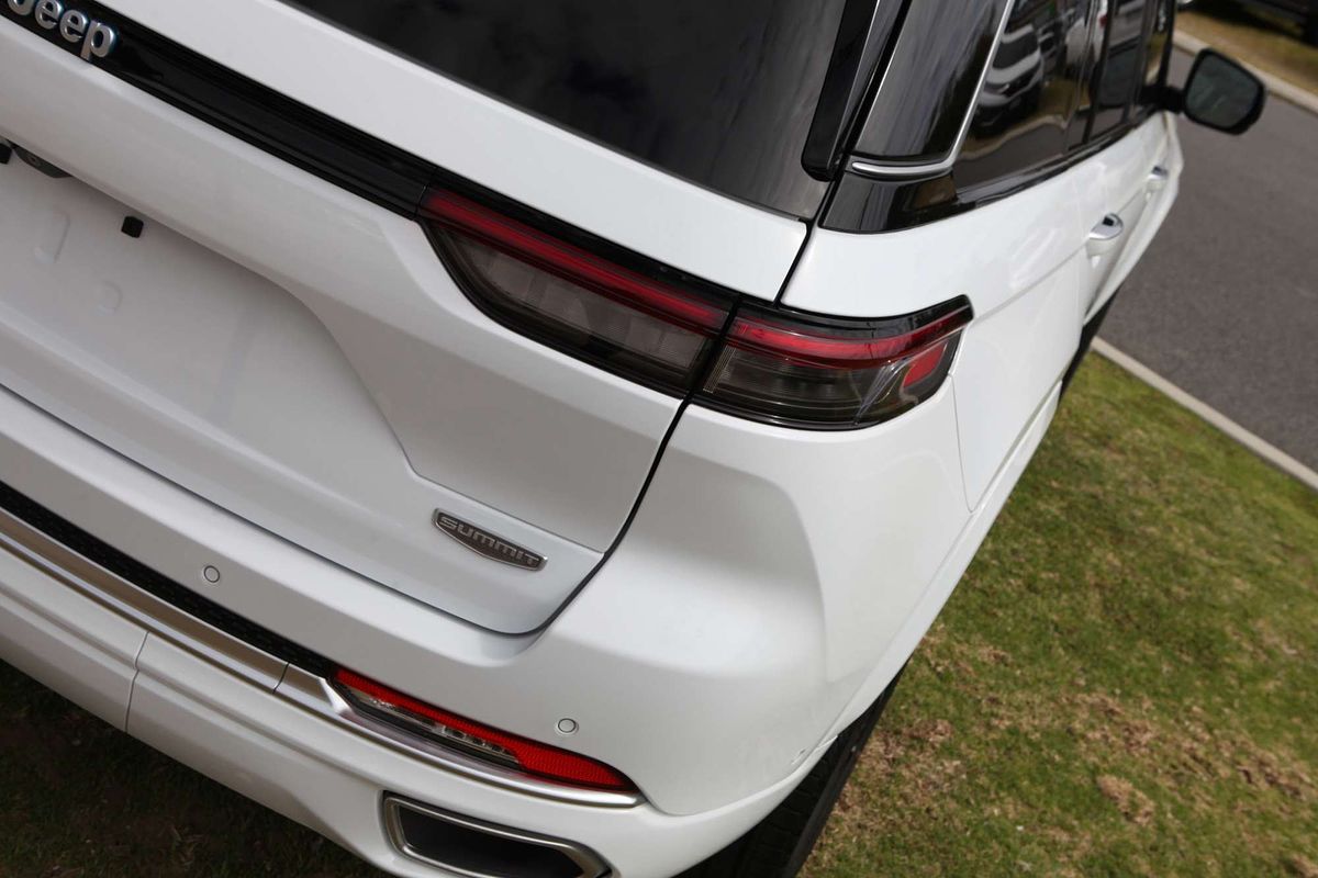 2023 Jeep Grand Cherokee Summit Reserve 4xe WL