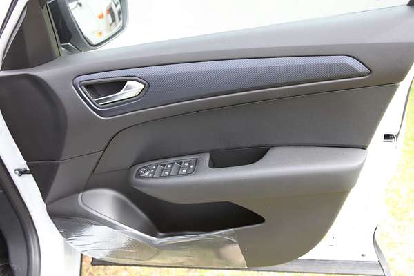 2025 Renault Arkana Evolution JL1