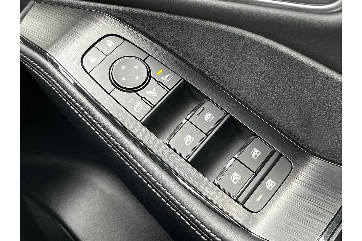 2025 Nissan X-TRAIL ST-L T33