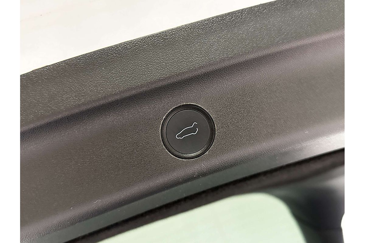 2023 Tesla Model Y Rear-Wheel Drive