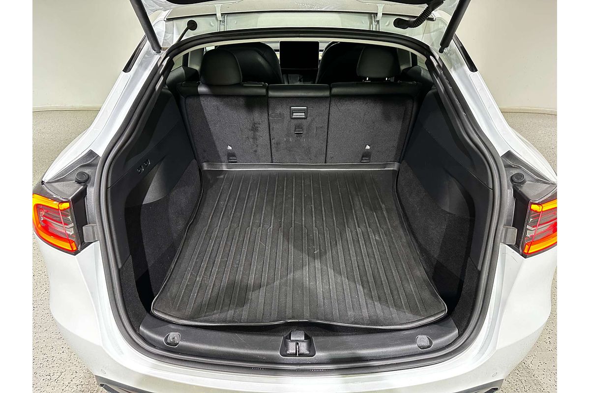 2023 Tesla Model Y Rear-Wheel Drive
