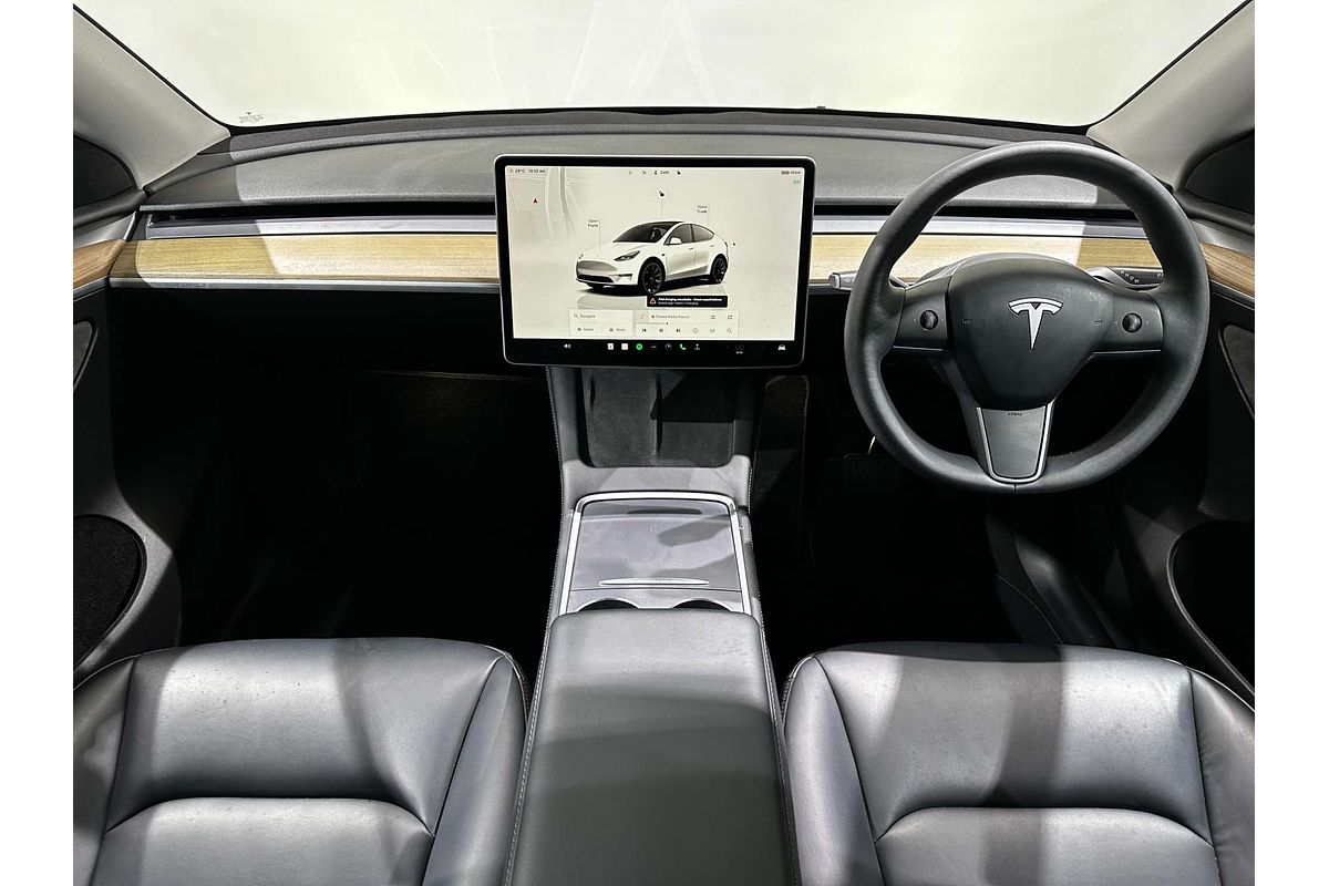 2023 Tesla Model Y Rear-Wheel Drive