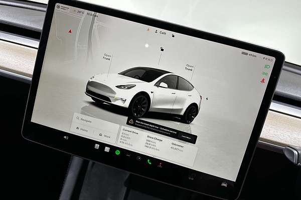 2023 Tesla Model Y Rear-Wheel Drive