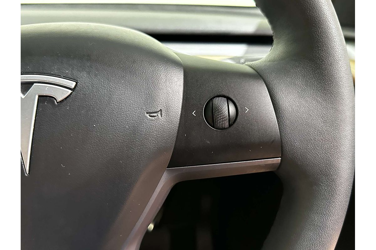 2023 Tesla Model Y Rear-Wheel Drive