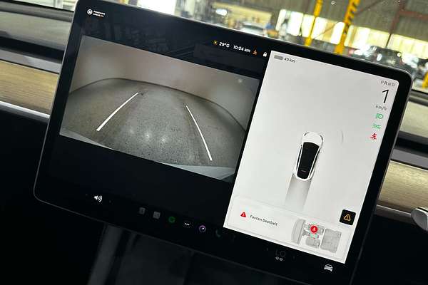 2023 Tesla Model Y Rear-Wheel Drive