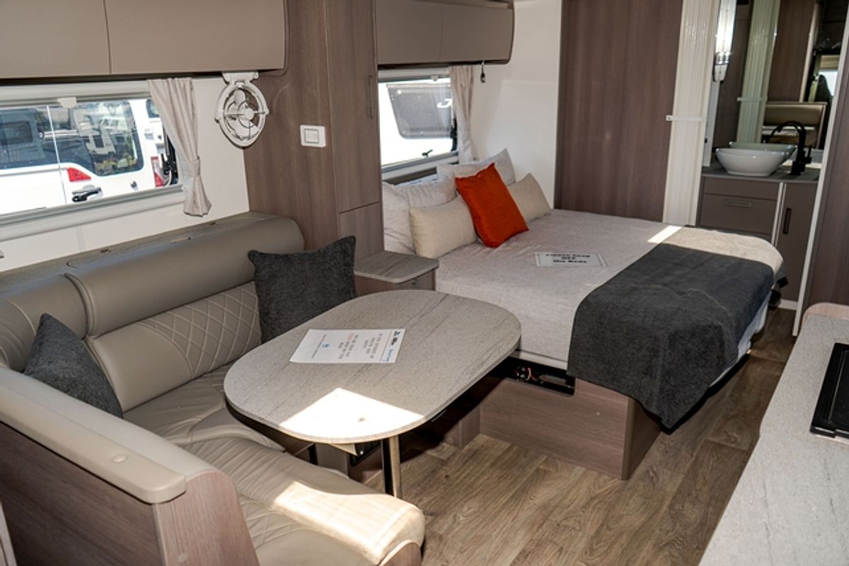 2024 Jayco CONQUEST MOTORHOME FA.25-3.CQ-MY23