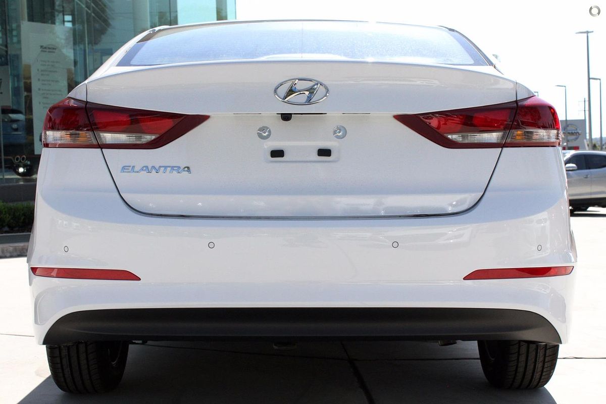 2018 Hyundai Elantra Active AD