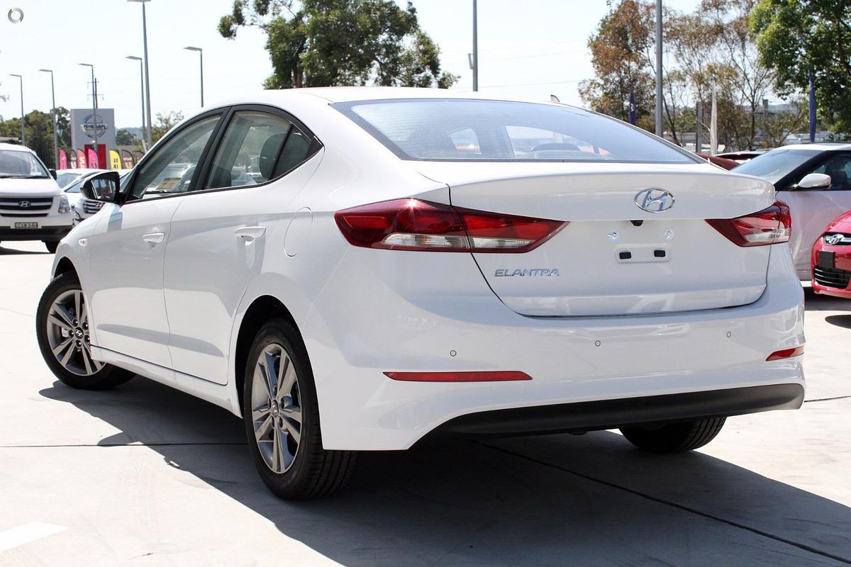 2018 Hyundai Elantra Active AD
