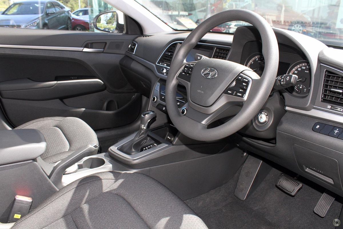 2018 Hyundai Elantra Active AD