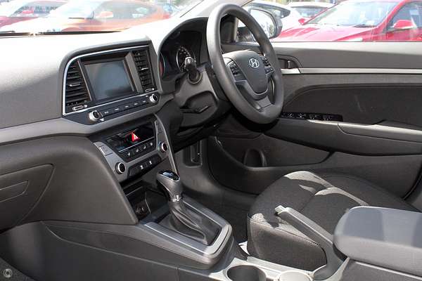 2018 Hyundai Elantra Active AD