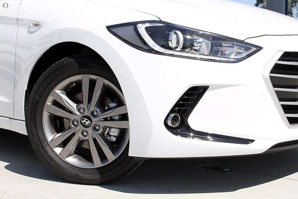 2018 Hyundai Elantra Active AD