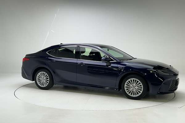 2025 Toyota Camry Ascent AXVH80R