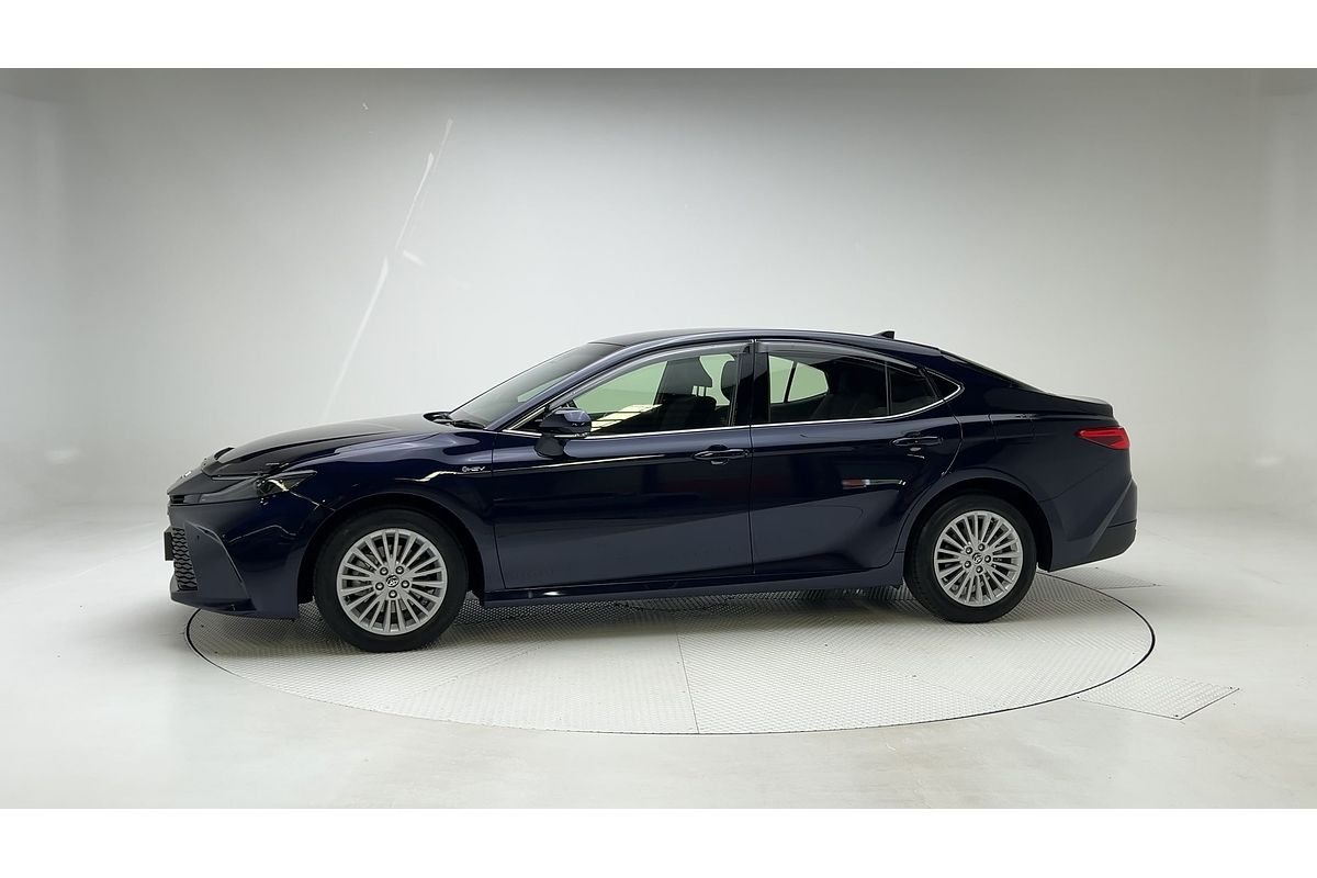 2025 Toyota Camry Ascent AXVH80R