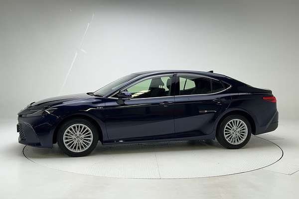 2025 Toyota Camry Ascent AXVH80R