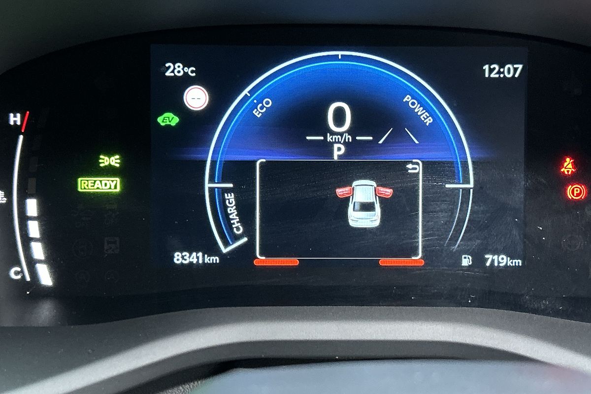 2025 Toyota Camry Ascent AXVH80R