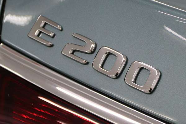 2024 Mercedes-Benz E-Class E200 W214