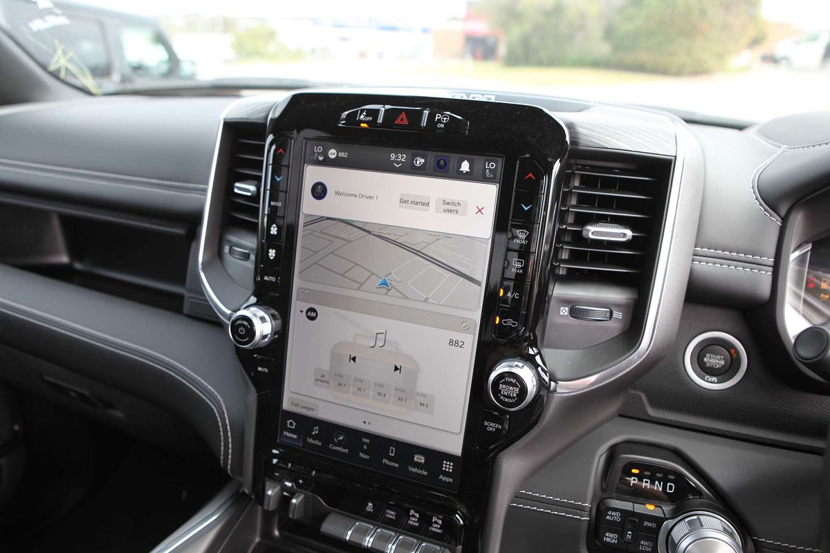 2024 RAM 1500 Laramie DT 4X4 SWB