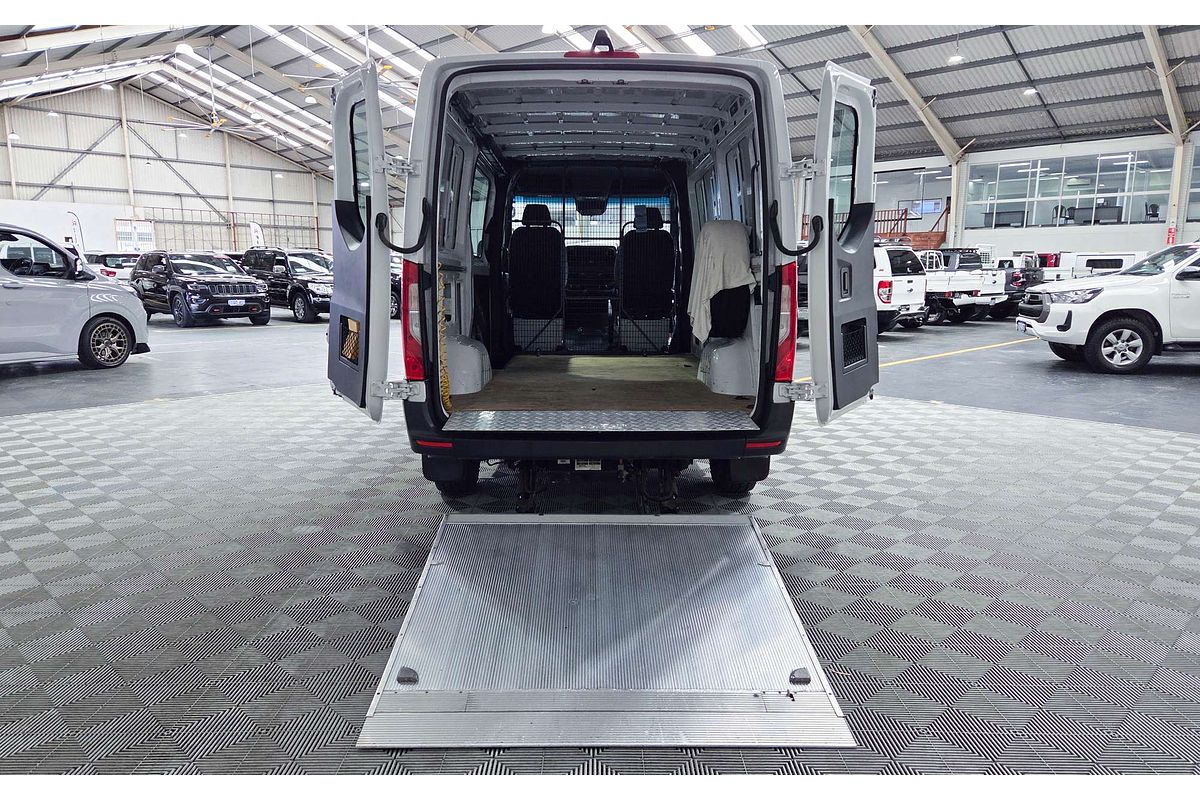 2021 Mercedes-Benz Sprinter 319CDI VS30 MWB