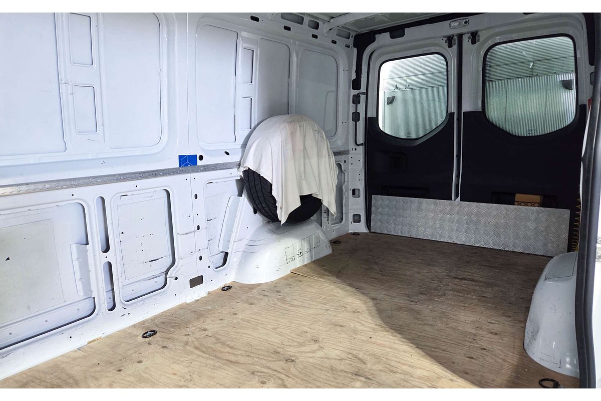 2021 Mercedes-Benz Sprinter 319CDI VS30 MWB