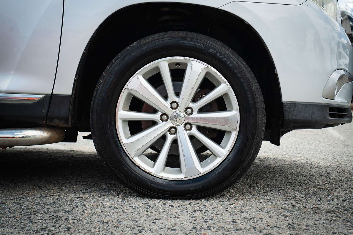 2012 Toyota Kluger Grande GSU45R