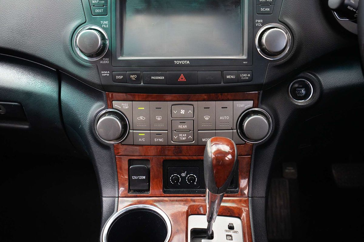 2012 Toyota Kluger Grande GSU45R