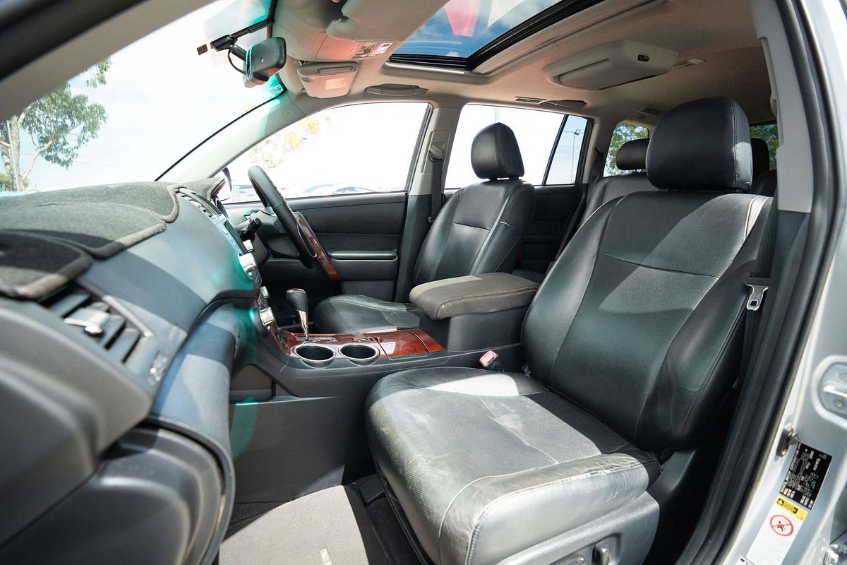 2012 Toyota Kluger Grande GSU45R