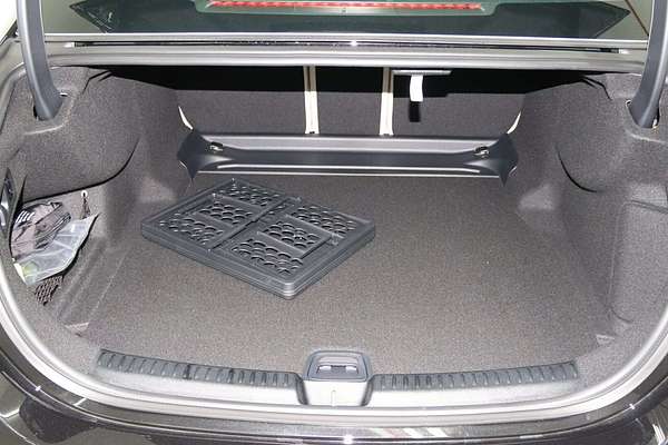 2024 Mercedes-Benz E-Class E200 W214