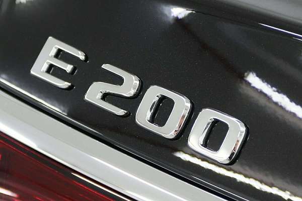 2024 Mercedes-Benz E-Class E200 W214