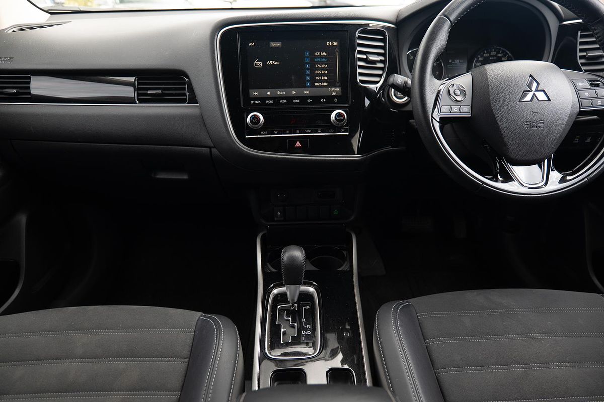 2019 Mitsubishi Outlander LS ZL