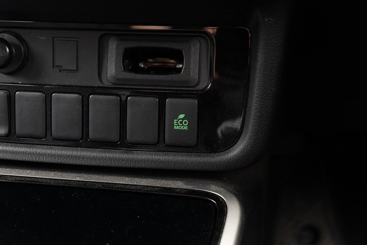 2019 Mitsubishi Outlander LS ZL