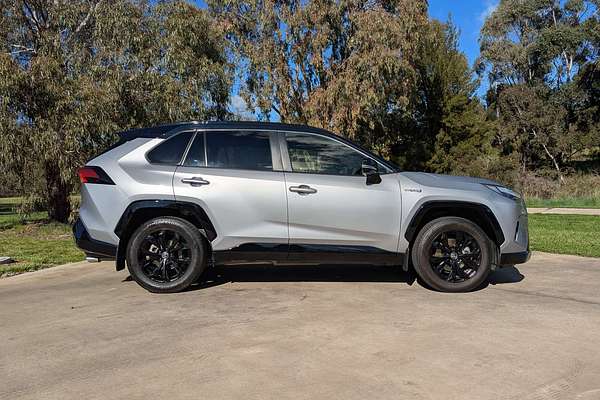 2023 Toyota RAV4 XSE AXAH52R