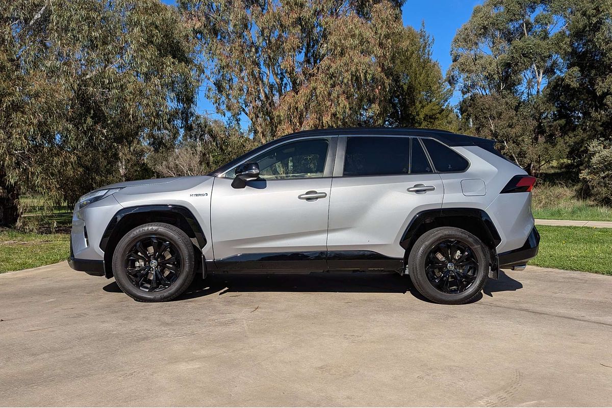 2023 Toyota RAV4 XSE AXAH52R