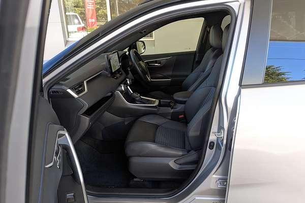 2023 Toyota RAV4 XSE AXAH52R