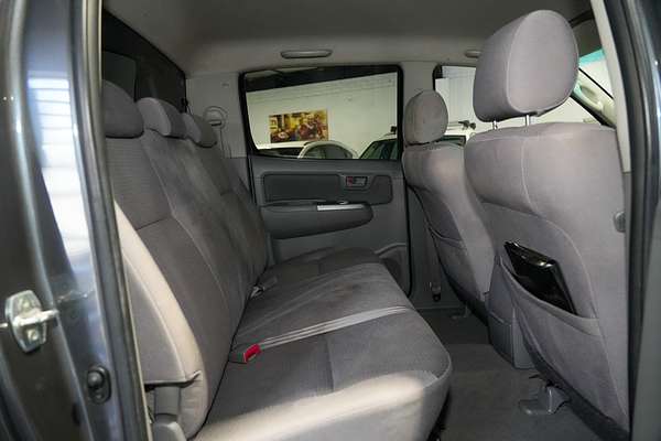 2011 Toyota Hilux SR5 KUN26R 4X4