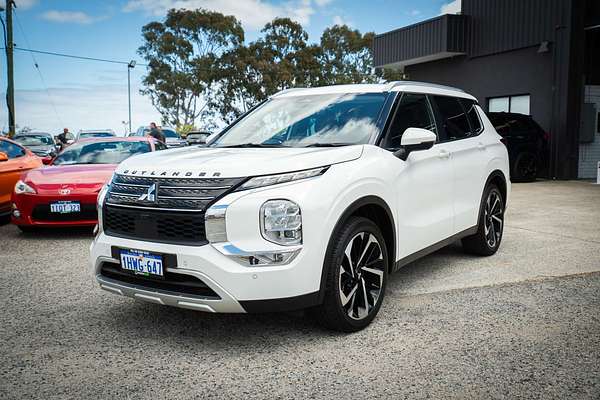 2023 Mitsubishi Outlander Aspire ZM
