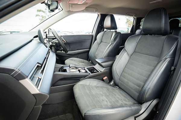 2023 Mitsubishi Outlander Aspire ZM