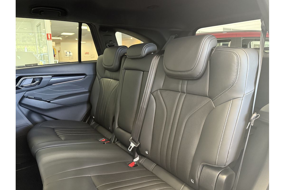 2025 Isuzu MU-X LS-T