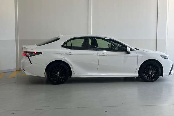 2023 Toyota Camry SX AXVH70R