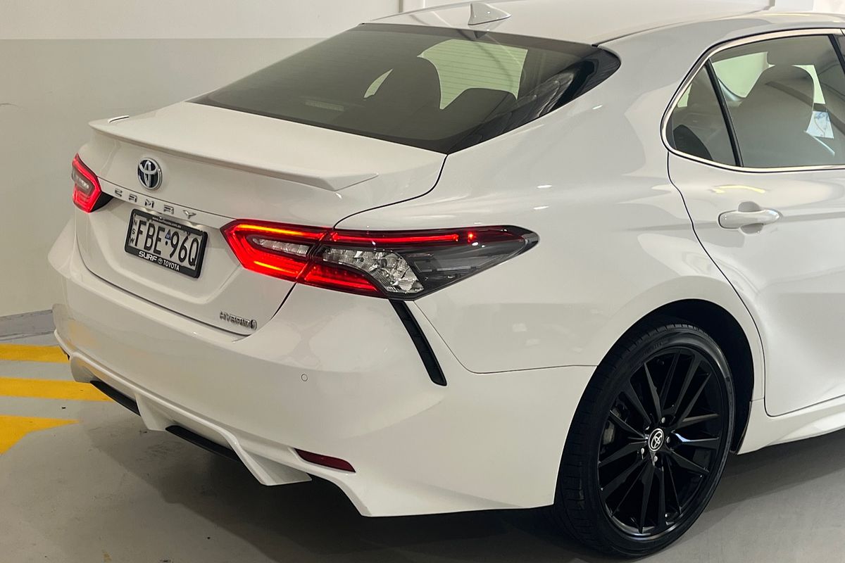 2023 Toyota Camry SX AXVH70R