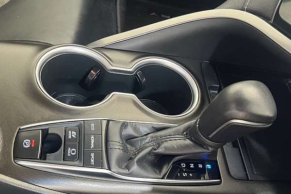 2023 Toyota Camry SX AXVH70R