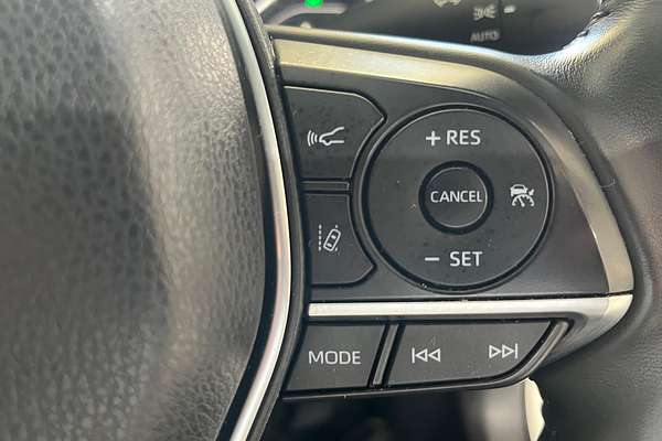 2023 Toyota Camry SX AXVH70R