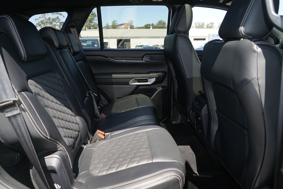 2024 Ford Everest Platinum 3.0L