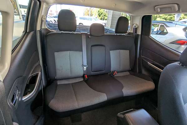 2023 Mitsubishi Triton GLS MR 4X4