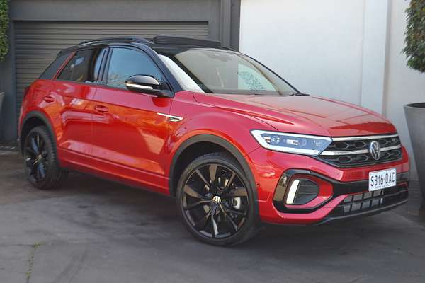2022 Volkswagen T-Roc 140TSI R-Line D11
